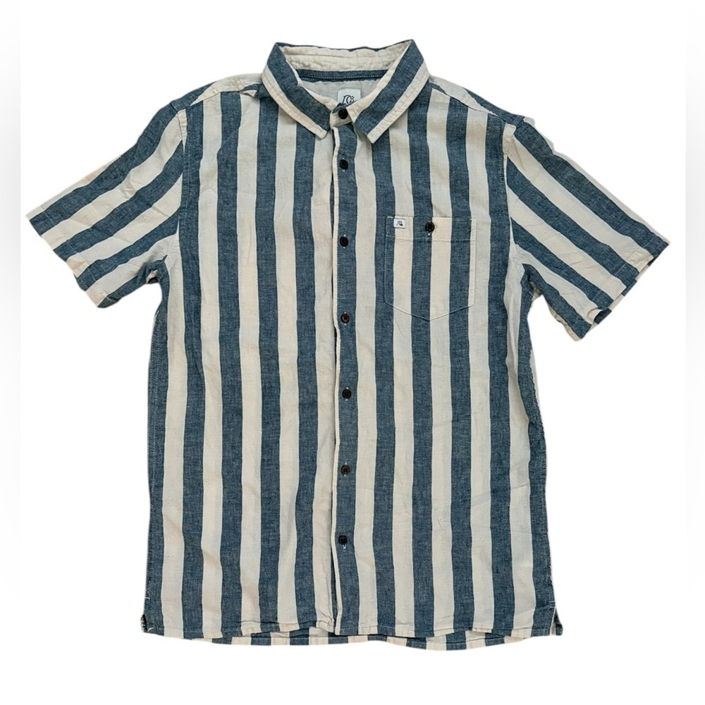 Quiksilver Blue and White Vertical Stripe Short Sleeve Button-Down Shirt